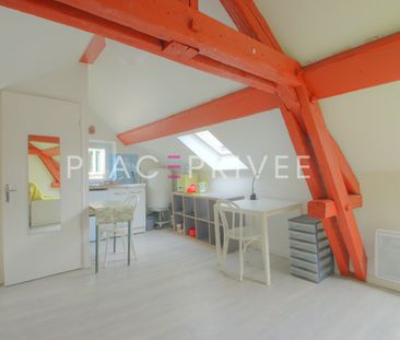 Studio - Photo 2