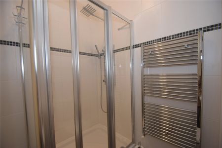 1 bed ground floor flat to rent in Blenheim Terrace (Flat ), Scarborough, YO12 - Photo 5