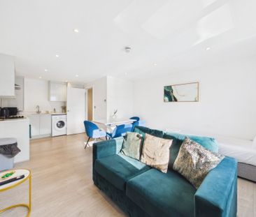 Desford Way, Ashford, Surrey,TW15 - Photo 1