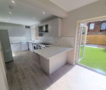 21 Spring House Road, Crookesmoor, S10 1LT - Photo 3