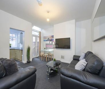 5 bedroom house to rent - Photo 1