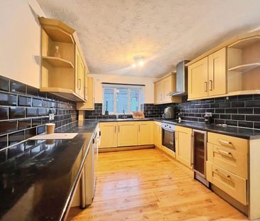 Teviot Avenue, Aveley, Aveley, RM15 - Photo 3