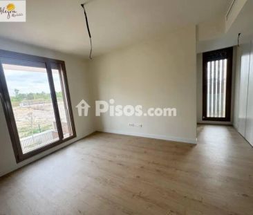 Chalet en alquiler en Calle Torres de Quarte - Photo 4