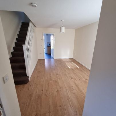 2 bedroom semi-detached house to rent - Photo 1