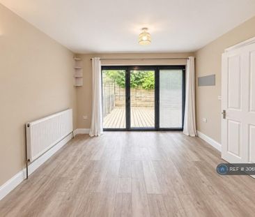 1 bedroom bungalow to rent - Photo 2