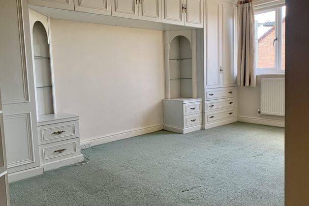 Charles Melrose Close - Photo 1