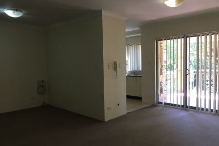 2 Bedroom Unit - Photo 4
