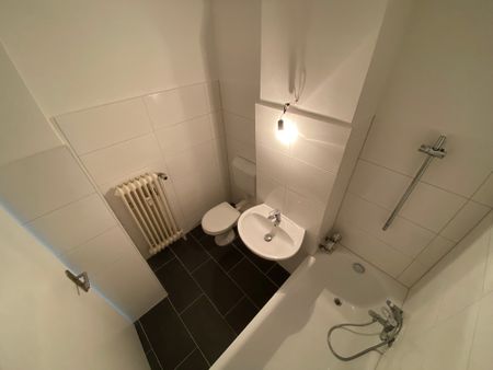 Ruhige Erdgeschosswohnung! Perfekt für Paare und Singles - Foto 4