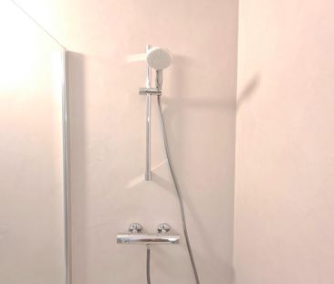 Ruime woning te huur in Hulste met 3 slaapkamers en garage - Photo 3