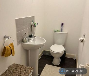 2 bedroom terraced house to rent - Photo 3