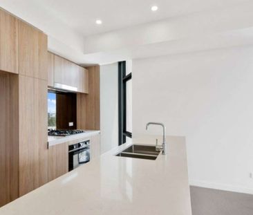 Stunning Large Furnished Apartment in the Heart of Zetland - Photo 5