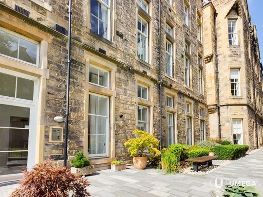 3 bedroom apartment to rent - Photo 1