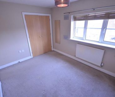 3 Bedroom Semi Detached To Let - Photo 4