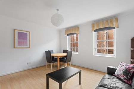 2 Bed Flat, Fox St, EH6 - Photo 3