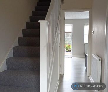 2 bedroom terraced house to rent - Photo 6