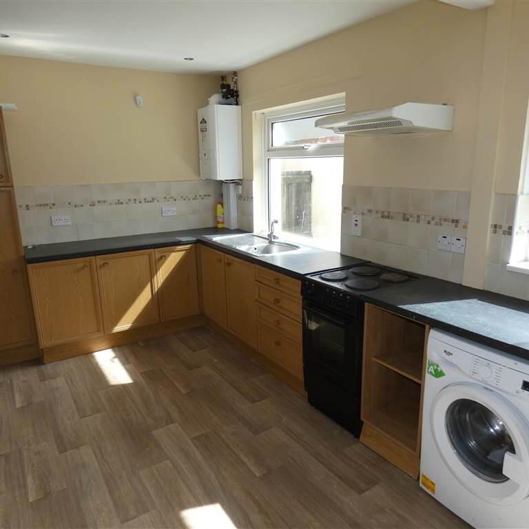 1 Davarr Avenue, Dundonald, Belfast, BT16 2NT - Photo 1