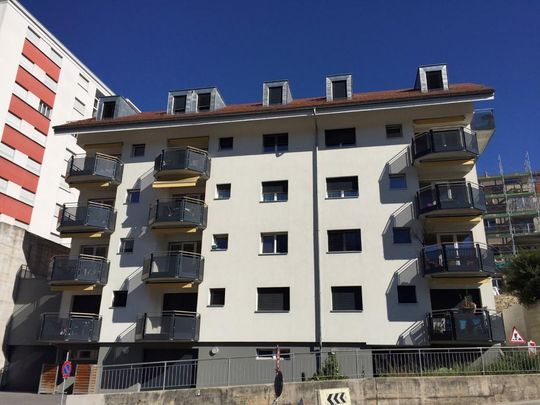 Magnifique appartement de 3,5 pièces au 2ème étage avec balcon. - Foto 1