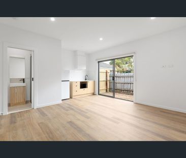 32 Timor Parade, Heidelberg West, Vic 3081 - Photo 4