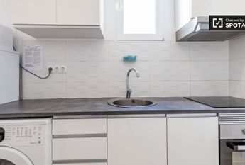 valencia, Valencian Community 46011