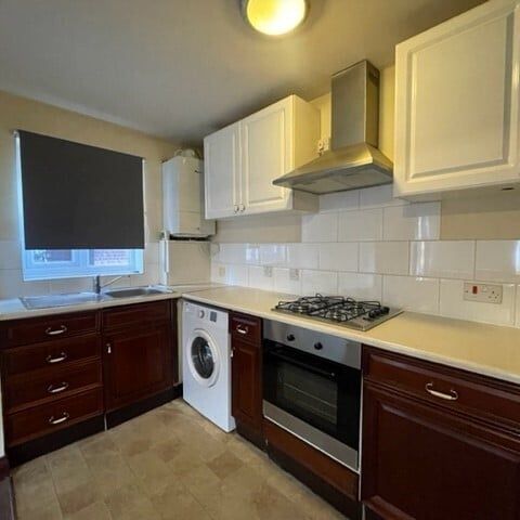 Runnymede Court, Stanford Le Hope, Runnymede Road - Photo 1