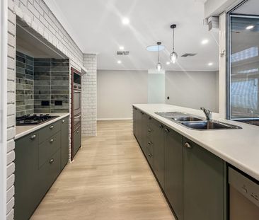 Space, Function & Flexibility – Fully Renovated Family Home with Wo... - Photo 3