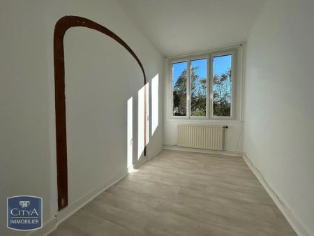 Appartement à louer 4 pièces 69.14m² - Photo 2