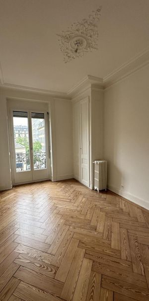 Bel appartement de 4 pièces au 2ème étage - Photo 2