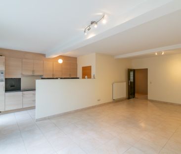 Gelijkvloers appartement met 2 slaapkamers in centrum Tienen - Photo 1