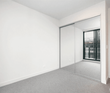 Modern, Low Maintenance Living in a Prime Location - Photo 2