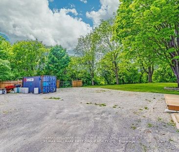 For Lease - 26 Whiting Avenue Unit# Main & 2nd Level, Oshawa, Ontario - Photo 3