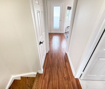 For Lease - 988 Sheppard Avenue Unit# #32, Toronto, Ontario - Photo 2