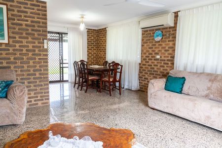 Family Friendly Retreat - Photo 2