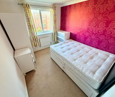 4 bedroom detached house to rent - Photo 5