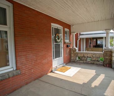 For Lease - 522 Colborne Street Unit# UPPER, Brantford, Ontario - Photo 1