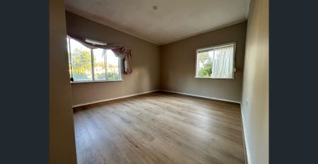 House for Rent in Riverstone - Photo 3