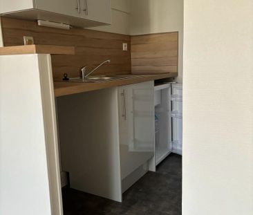 Location Appartement 1 pièce 21m² ROUEN 76100 - Photo 2