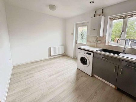 Tunbridge Grove, Kents Hill, Milton Keynes, Buckinghamshire, MK7 - Photo 3