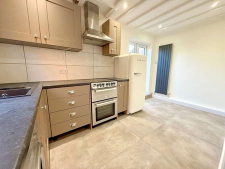 Main Street, Great Glen, Leicester, Leicestershire, LE8 - Photo 5