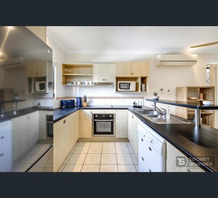 20/106 Moore Street, Trinity Beach, Qld 4879 - Photo 5