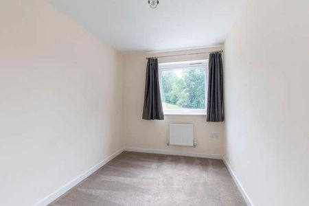 Ledbury Court, Cheltenham, GL52 - Photo 3