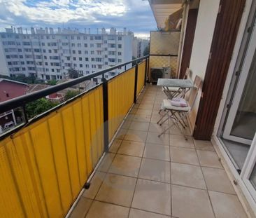 Location 3 pièces MEUBLÉ – Dernier étage – Vue dégagée - Photo 2