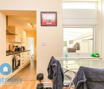 Bede Ling, West Bridgford, Nottingham, NG2 - Photo 2