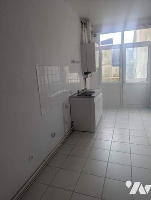 Appartement F3 rez de chaussée 89m² - Photo 1