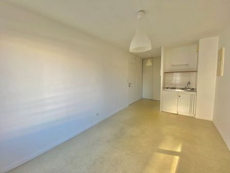 A Louer - Nantes St Clement - Studio De 18.89 M² - Photo 2