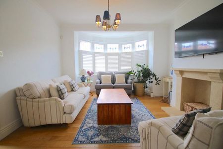 4 bedroom house to rent - Photo 2