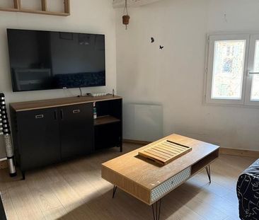 Location Appartement 1 pièce 21m² ROQUEVAIRE 13360 - Photo 2