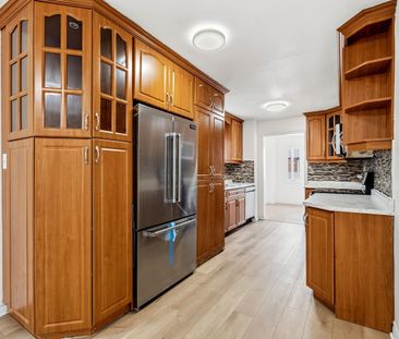 For Lease - 10 Banting Crescent Unit# Upper, Brampton, Ontario - Photo 1