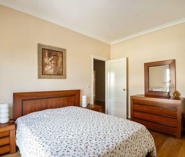 2 Bedroom Apartment with parking, Estoril, Cascais - Foto 4