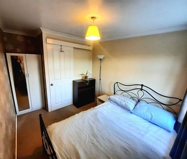 Room in a Shared House, Nevalan Drive, BS5 - Photo 3