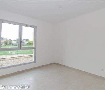 Location Appartement 3 pièces 74m² ST MARCELLIN 38160 - Photo 3
